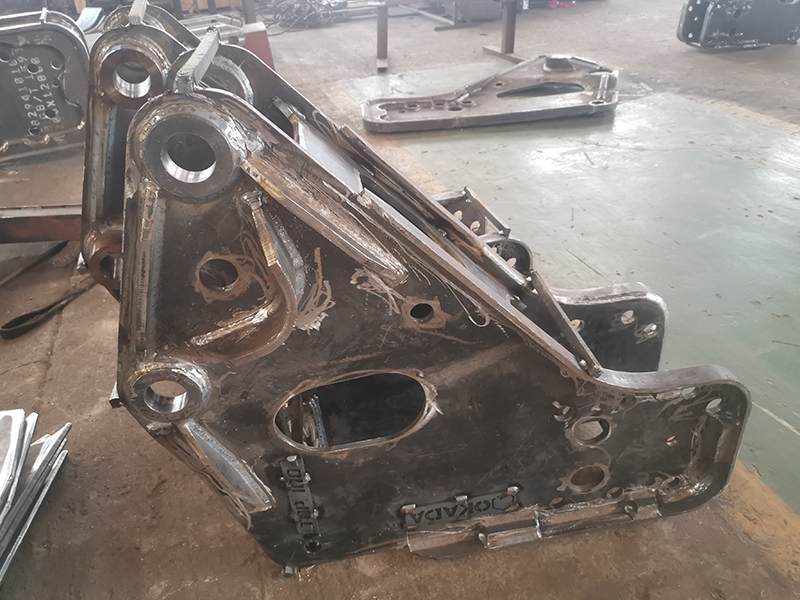 Broken Hammer Clamp Plate3